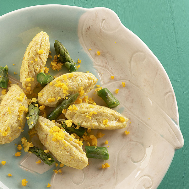 Morbidi gnocchetti con asparagi e uova!